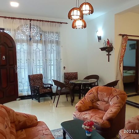 Arusha Guest House 尼甘布 外观 照片